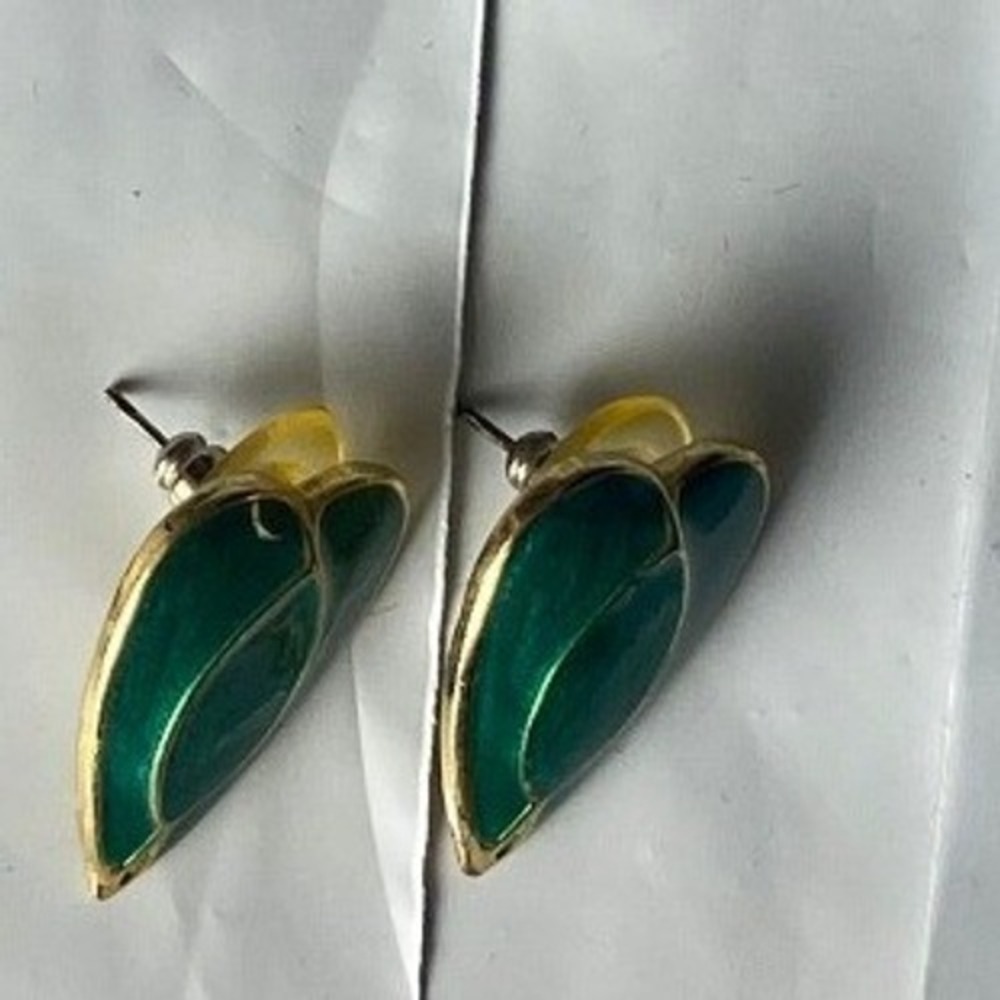 Gold Tone‎ Teardrop Shape Dangle Earrings with Green Enamel Accent